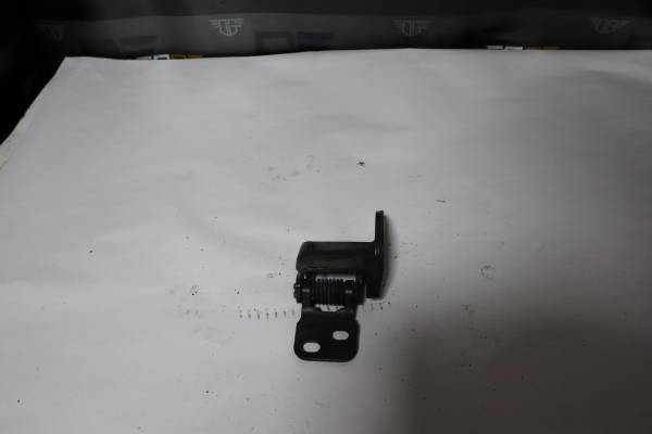 Custom Orta Sürgülü Kapı Gergisi Çıkma Sessiz, Güvenli ve Uzun Ömürlü Kullanım İçin Orijinal Çözüm